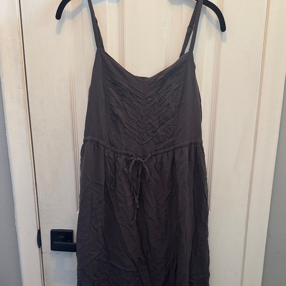 Old Navy Gray Midi Dress - Picture 2 of 5